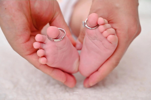 金坛怀孕多久才会孕吐